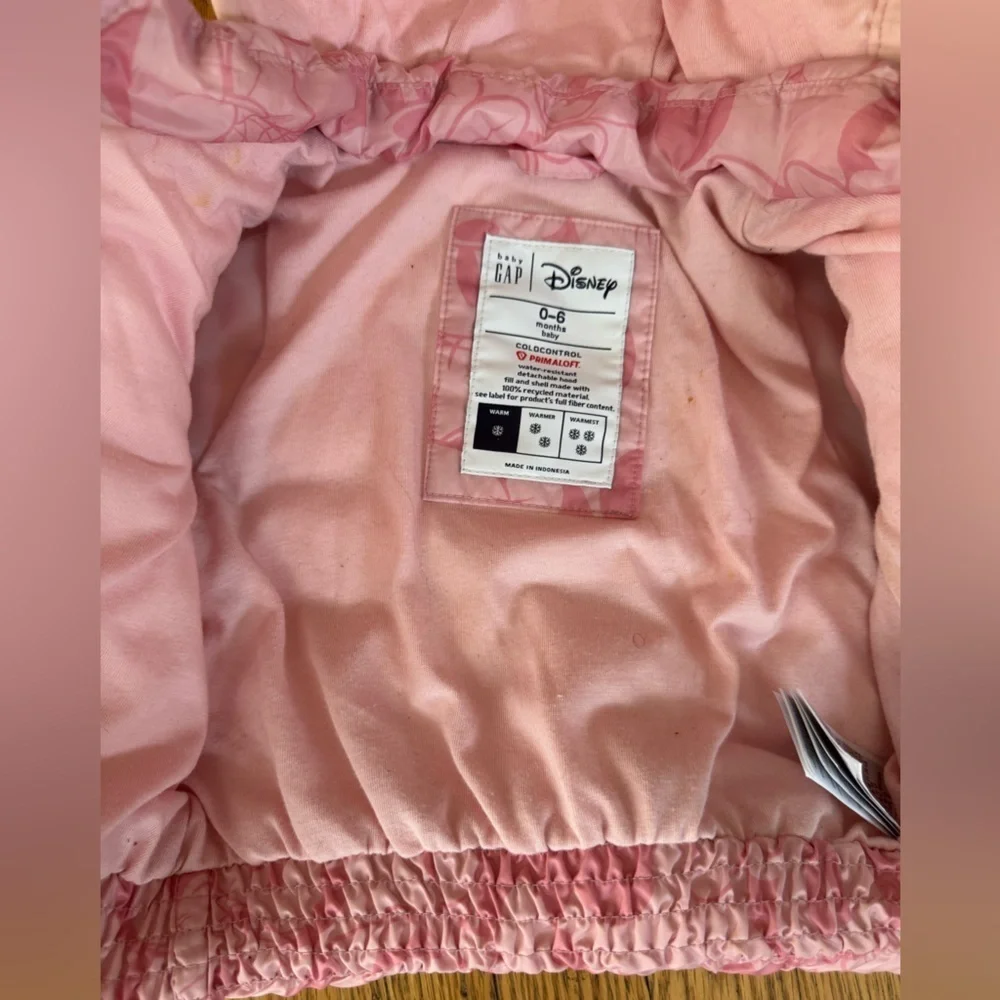 Baby GAP Disney Light Pink Puffer Jacket size 0-6 months